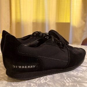 Vintage Burberry Black Suede Low-Top Trainers/ Torpedo shoe EU Size 43